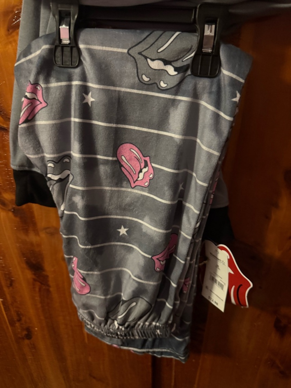 Rolling Stones Graphic Long-Sleeve Kids Pajama set Gray with Pink LogoSize 7/8! - Picture 4 of 4
